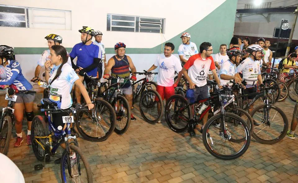 Grupo de ciclistas 