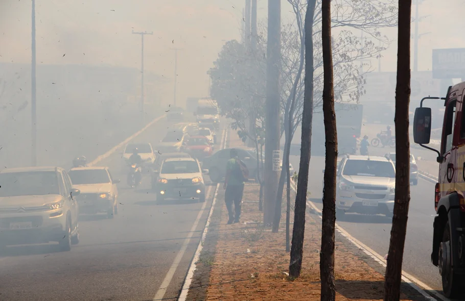 Fumaça atrapalhou a visibilidade dos condutores