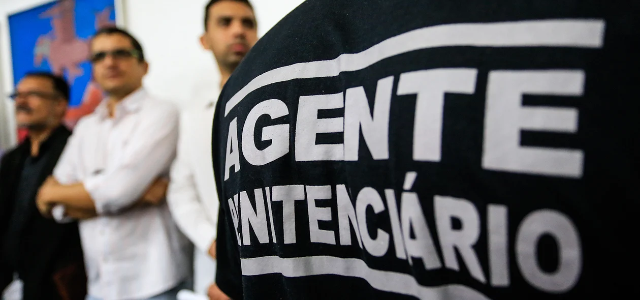 Agente Penitenciário  