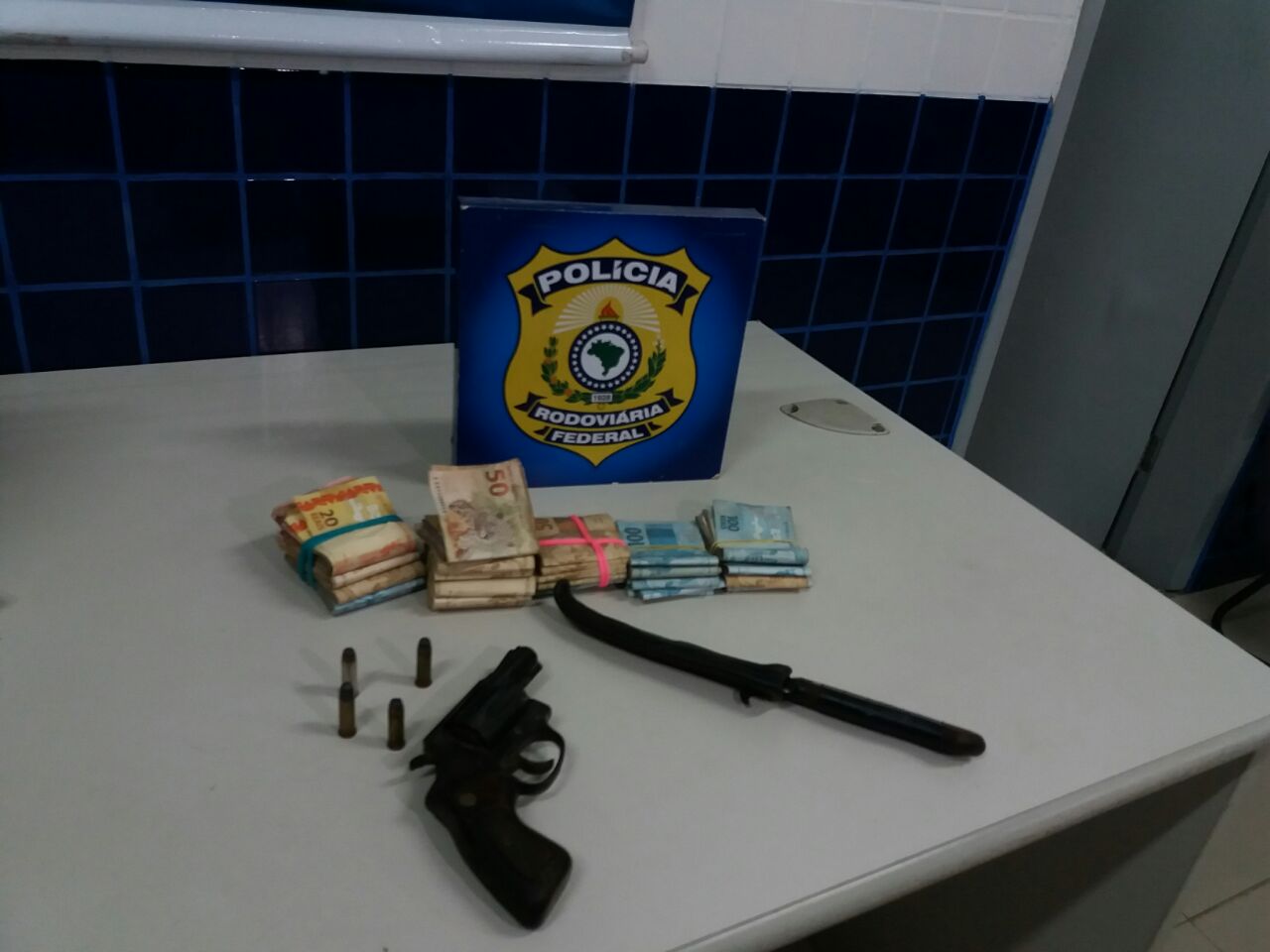 Arma apreendida pela PRF