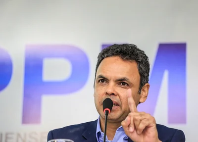 Prefeito de São João do Piauí, Gil Carlos