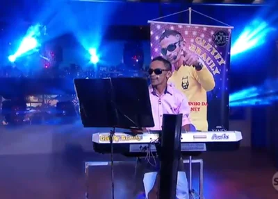 Gleyfy Brauly participa do programa do Danilo Gentili 
