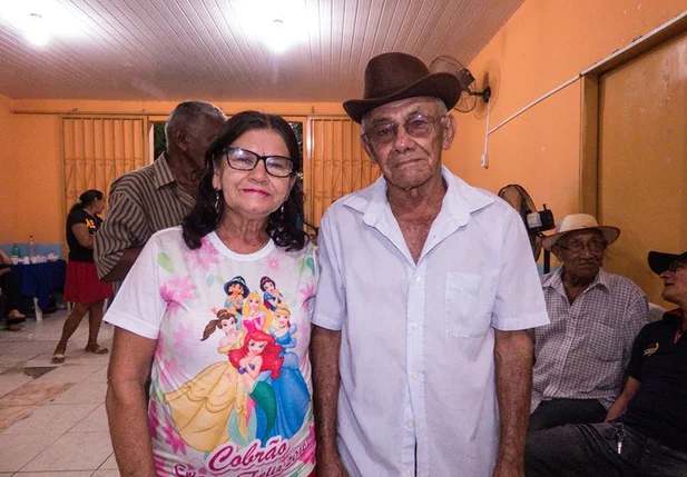 Casal de idosos 