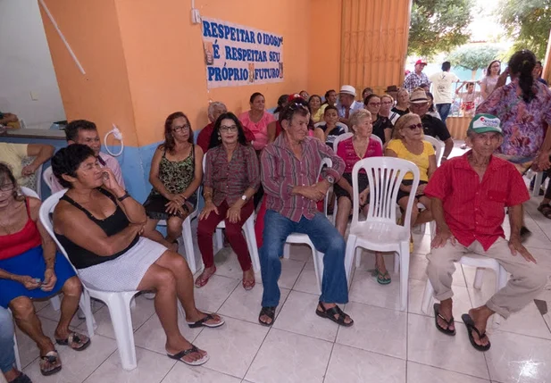 Prefeitura de Cocal realiza semana do Idoso com programação especial