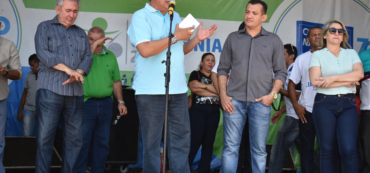 Zé filho em seu pronunciamento