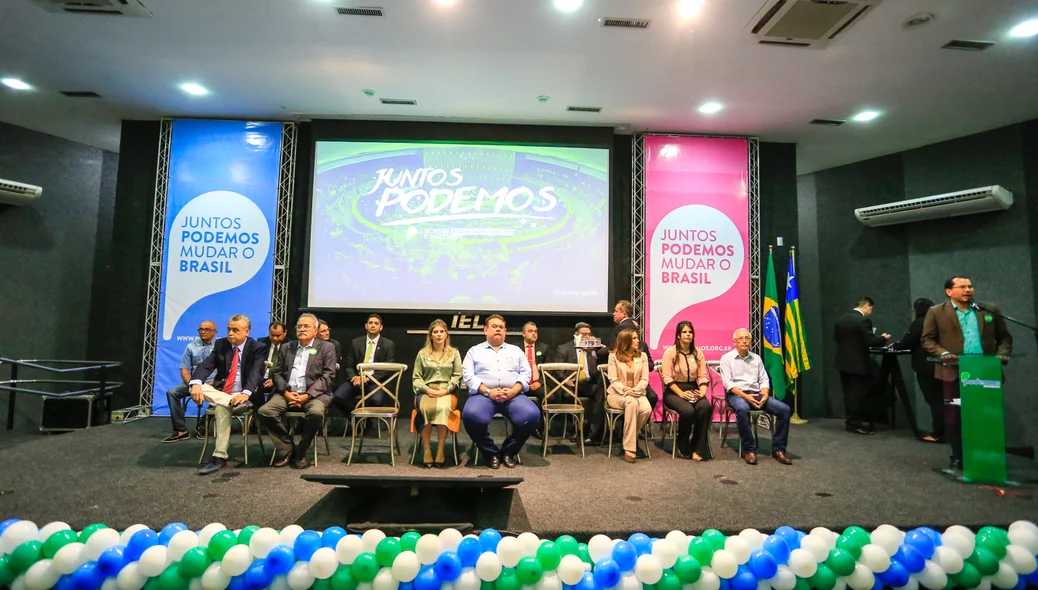 Autoridades presentes na solenidade 