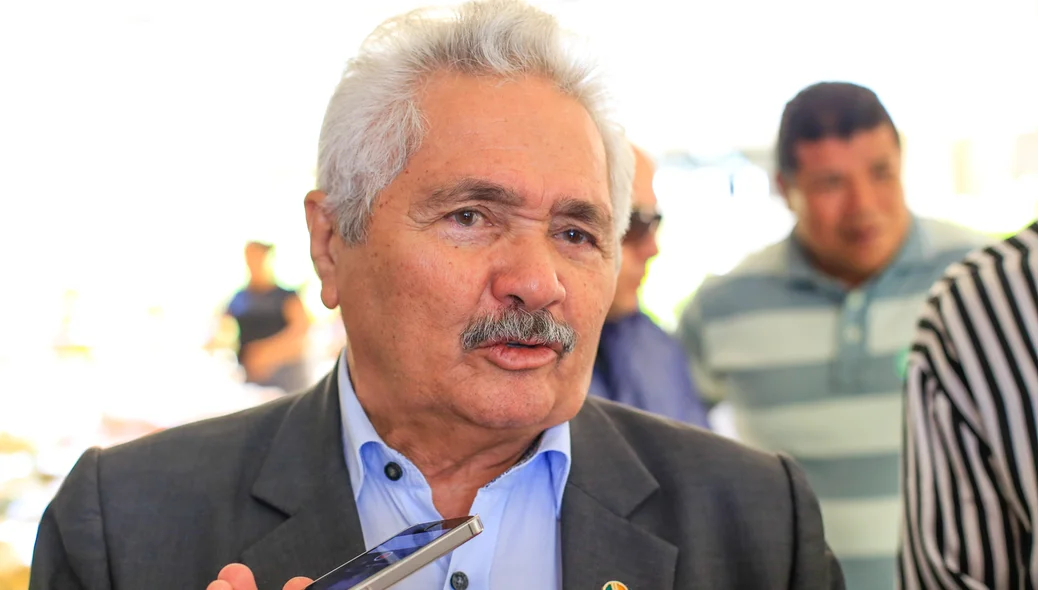 Elmano Férrer