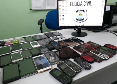 Aparelhos celulares recuperados 