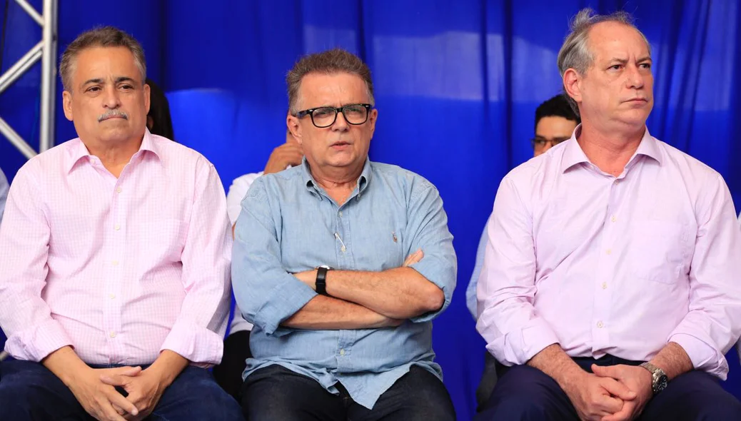 Cúpula do PDT no Piauí ao lado de Ciro Gomes