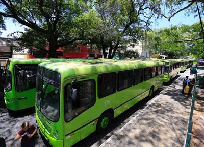 Paralisação de motoristas de ônibus e cobradores em Teresina