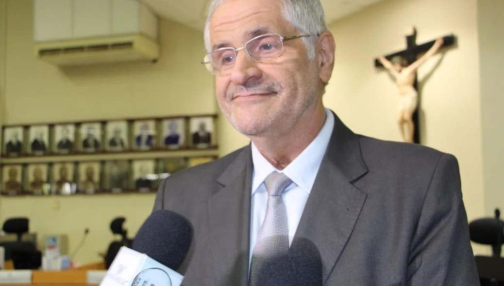 Presidente do TRE-PI, Joaquim Santana