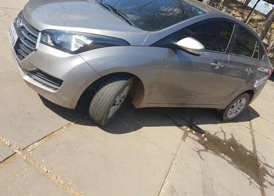 Carro roubado que foi localizado