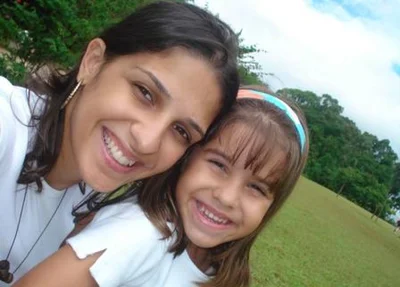 Ana Carolina e a filha Isabella morta em 2008