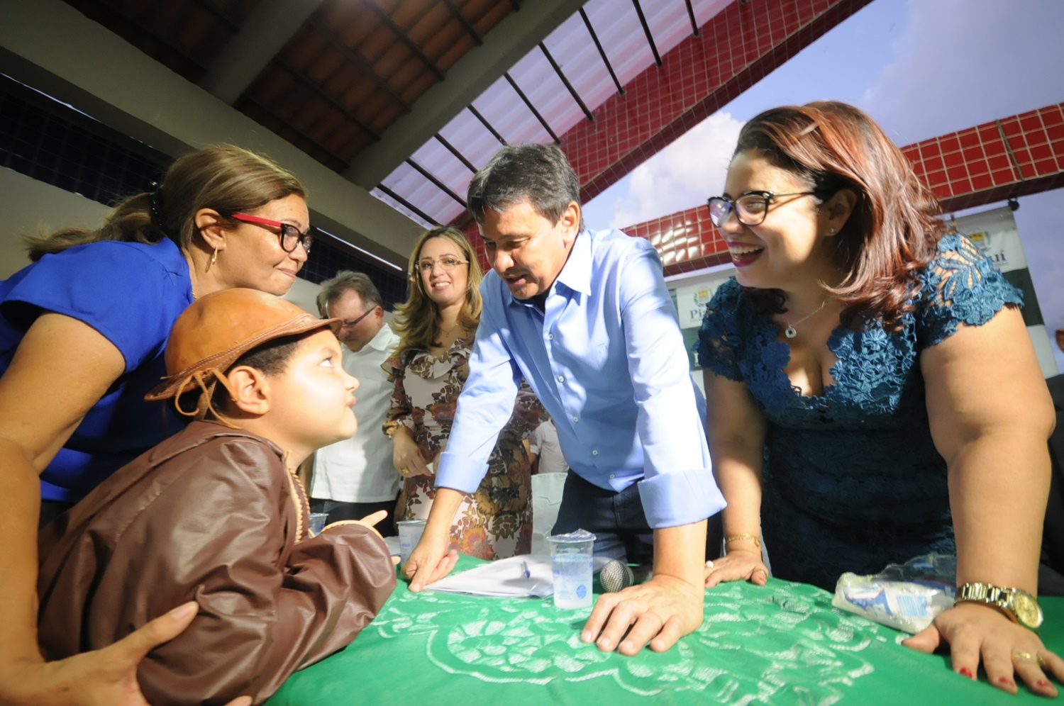 Wellington Dias inaugura creche em Altos