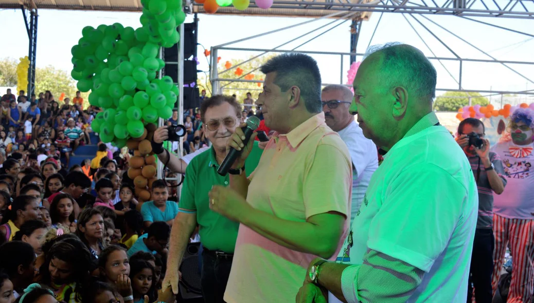 Zé Filho na festa infantil Brincadeira de Criança em Parnaíba 