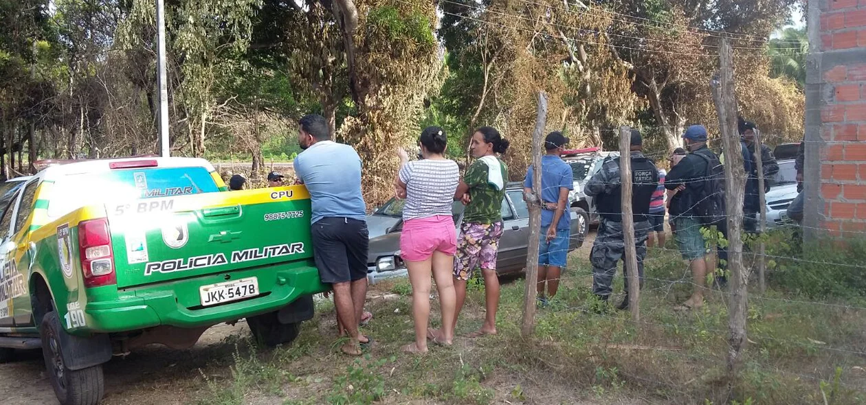 Polícia Militar esteve no local 