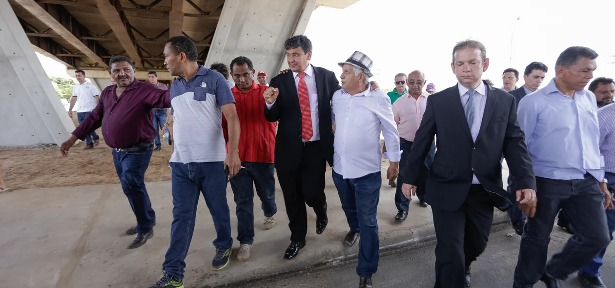 Governador e Secretário de Infraestrutura 