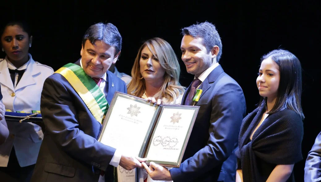 Jornalista Alisson Bacelar foi homenageado