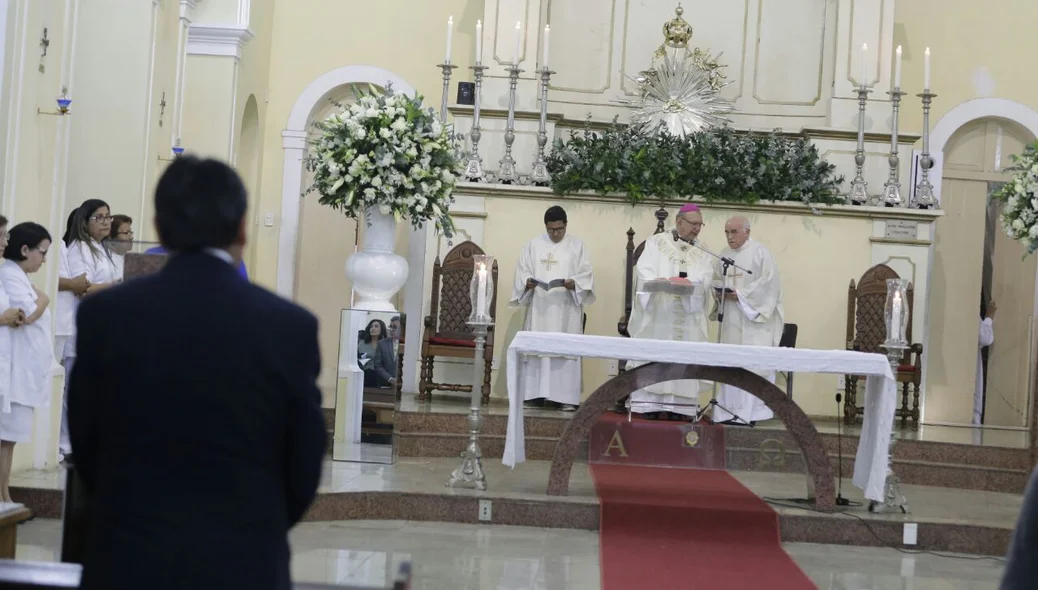 Missa na Paróquia de Nossa Senhora das Dores
