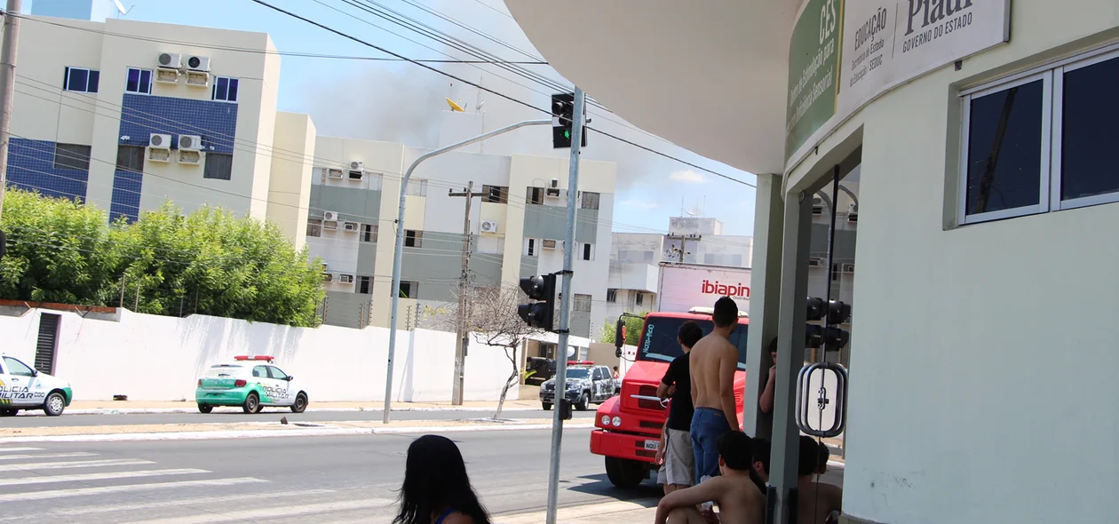 Incêndio na zona sul de Teresina