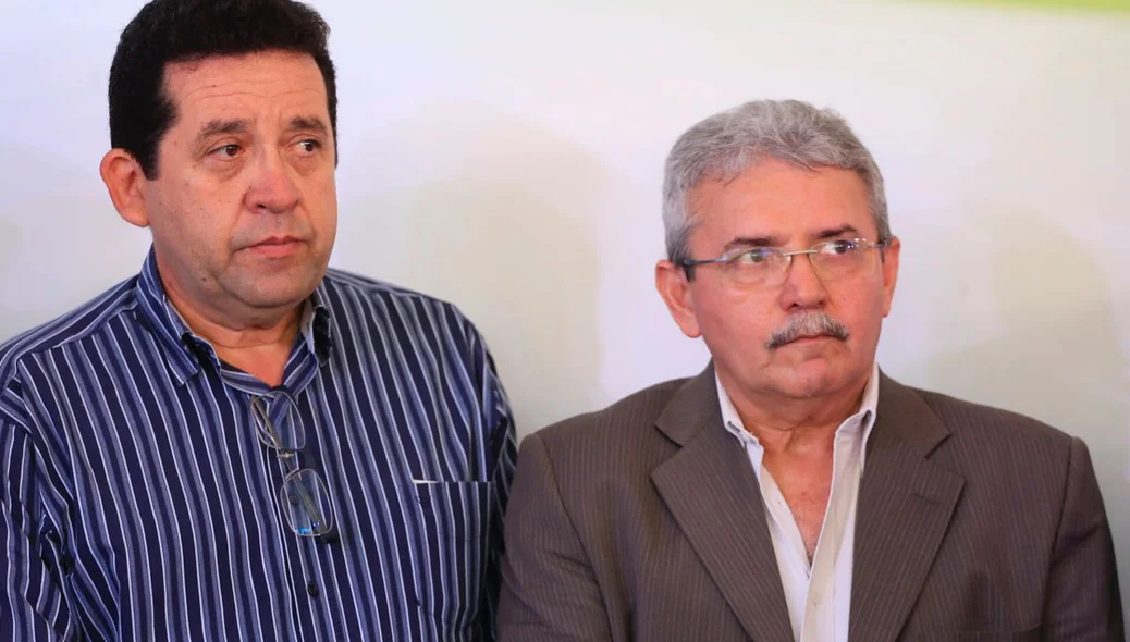 Autoridades participam de inauguração do booster do Dirceu