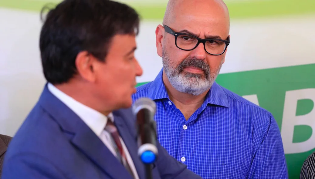 Wellington Dias participa da solenidade de inauguração do booster do Dirceu em Teresina