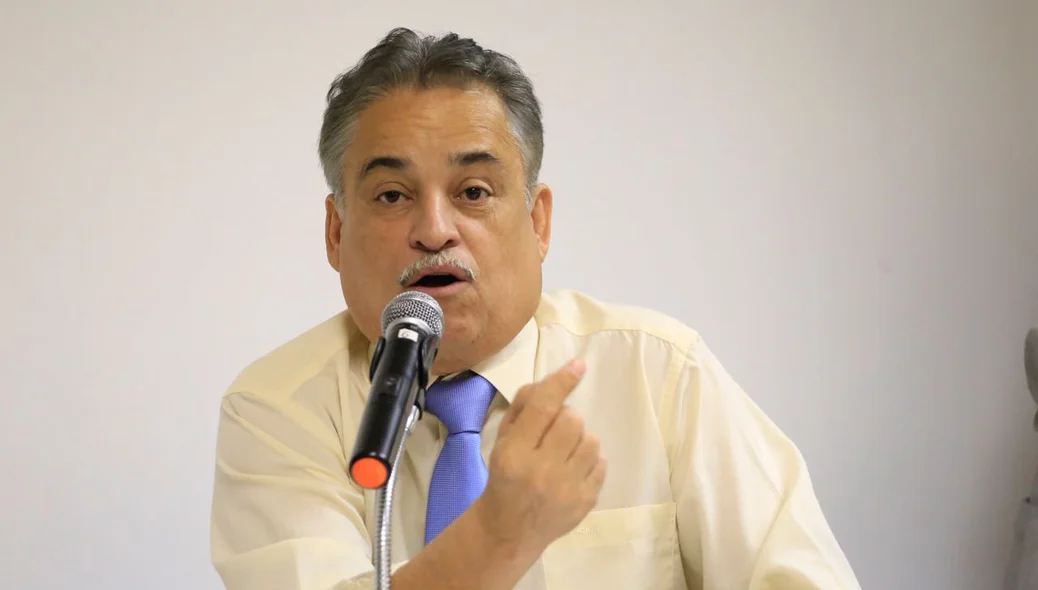 Robert Rios
