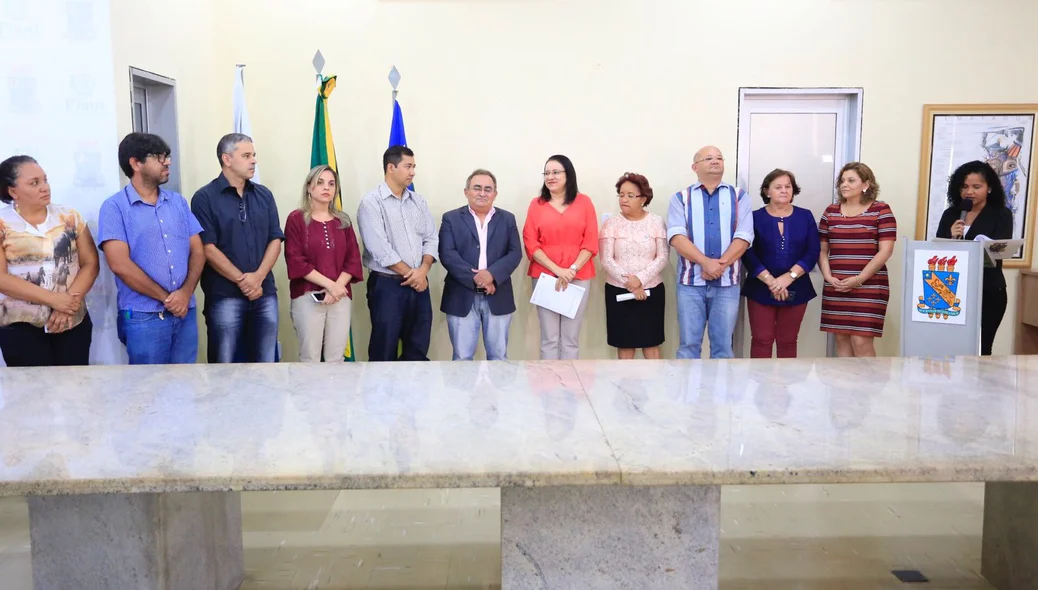 Lançamento ocorreu na manhã desta sexta-feira (27)