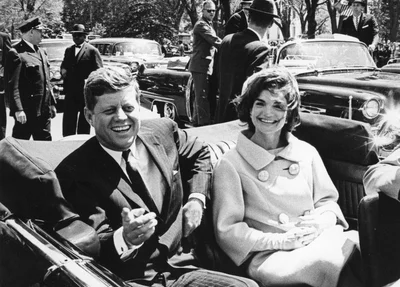 Presidente Kennedy minutos antes de sua morte