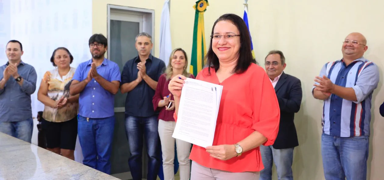 UESPI lança edital de concurso para professor efetivo