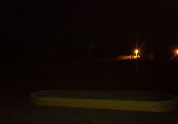 Falta de iluminação pública em Flores do Piauí