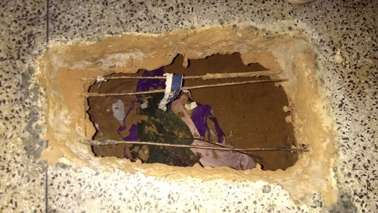 Buraco dentro de cela da Casa de Custódia