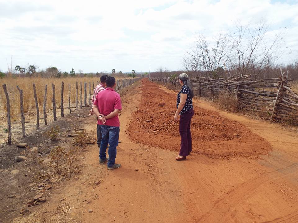 Visita às obras de recuperação das estradas da grande região dos Tinguís