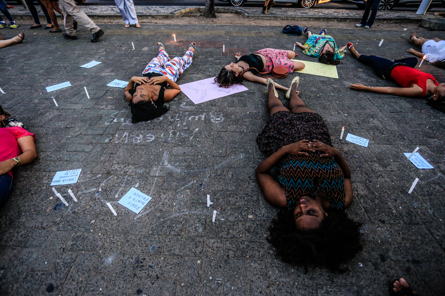 Ato de Mulheres pela morte de Camilla Abreu 