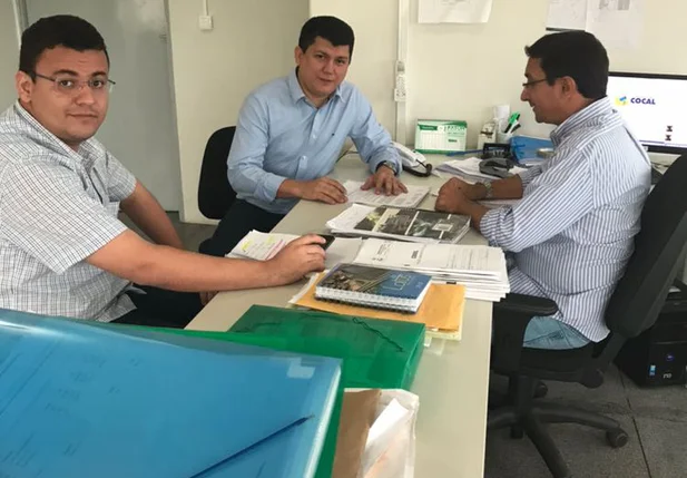 Prefeitura de Cocal firma termo de cooperação para pavimentação na zona rural