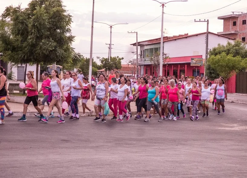 Caminhada pelas ruas de cocal