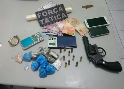 Polícia prende quatro pessoas por tráfico de drogas em Teresina 
