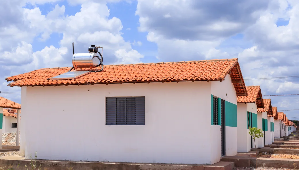 Casas do residencial Francisca Azevedo de Moraes, em Demerval Lobão