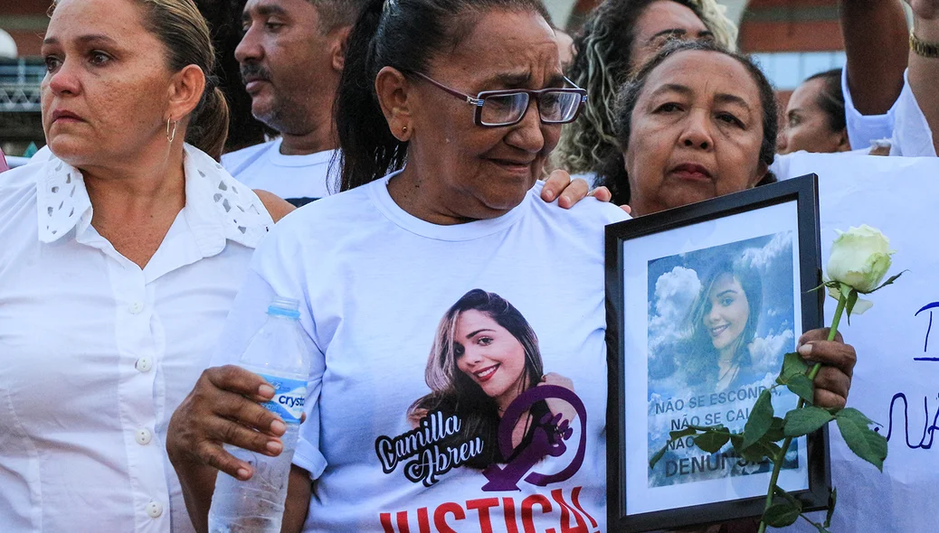 Avó de Camila Abreu emocionada 