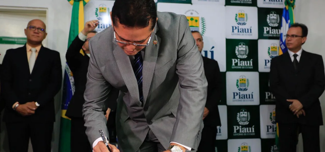 Cleandro Moura assinou parceria