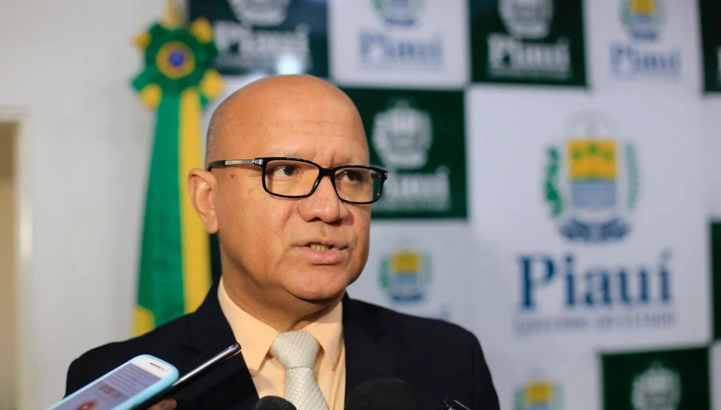 Secretário Franzé Silva