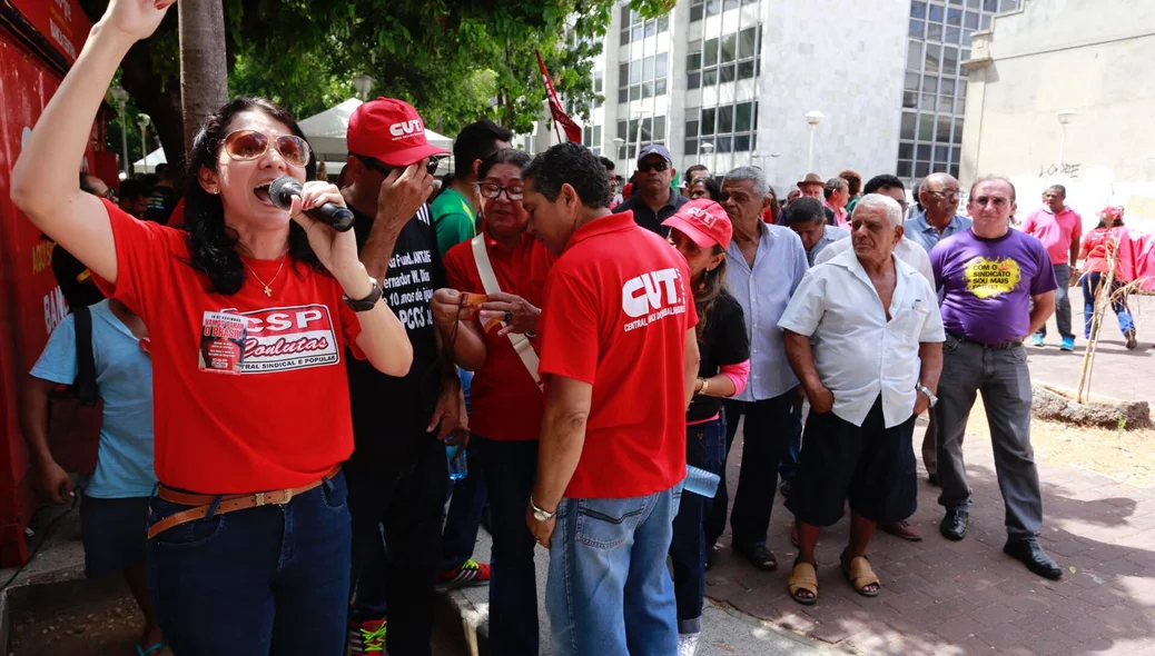 Protesto contra as reformas de Temer em Teresina