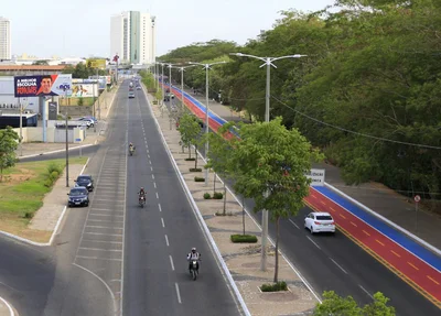 Avenida Raul Lopes