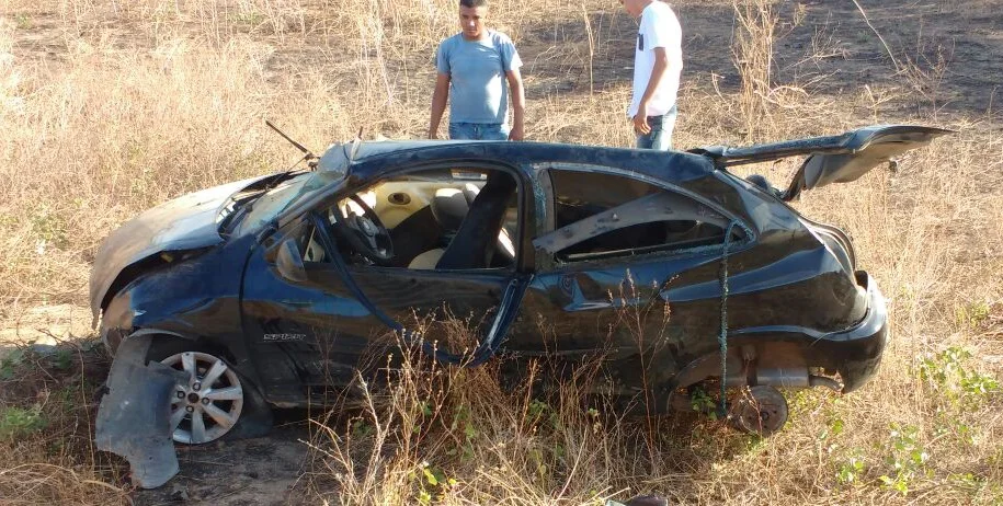 O carro teve perda total
