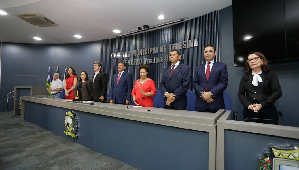 Solenidade de entrega de Título de cidadania 