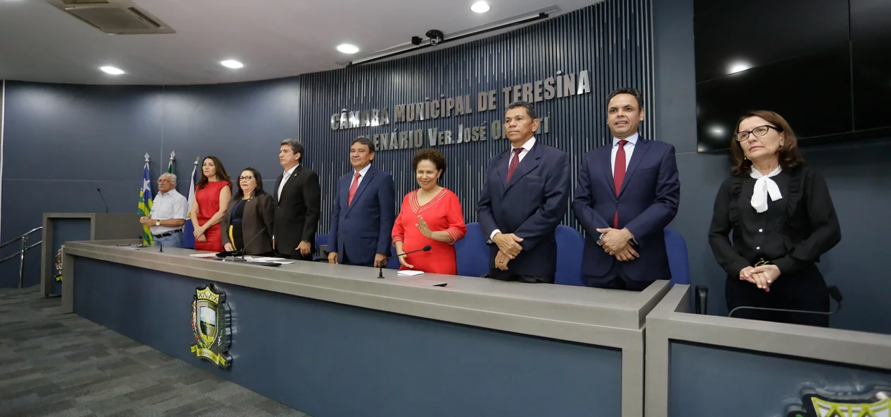 Solenidade de entrega de Título de cidadania 
