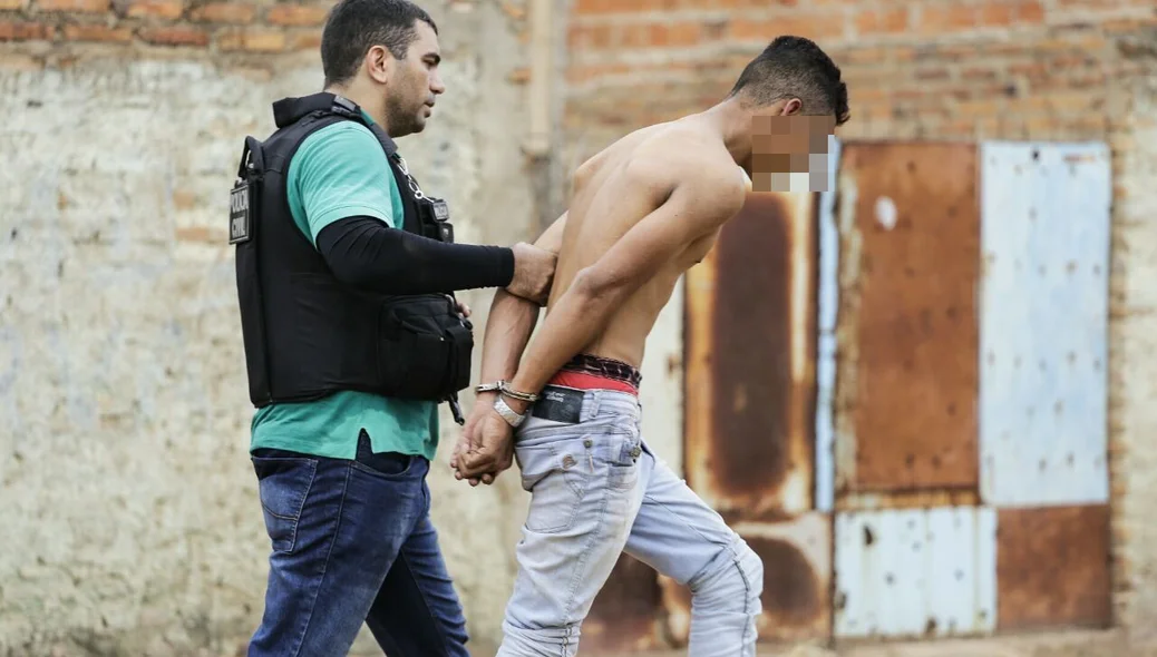 Menor suspeito de matar adolescente no Parque Brasil 