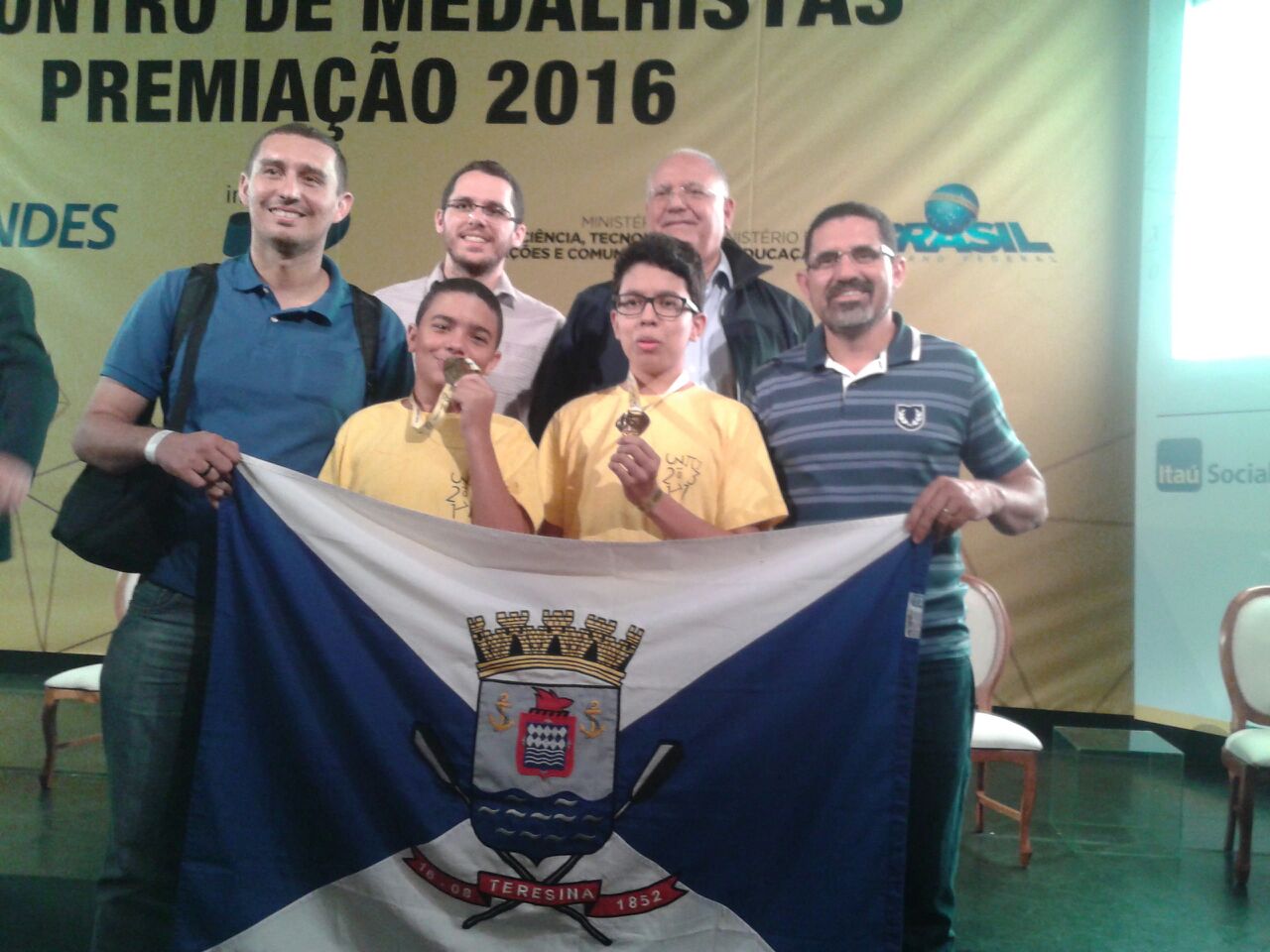 Alunos premiados na Olimpíada de Matemática 
