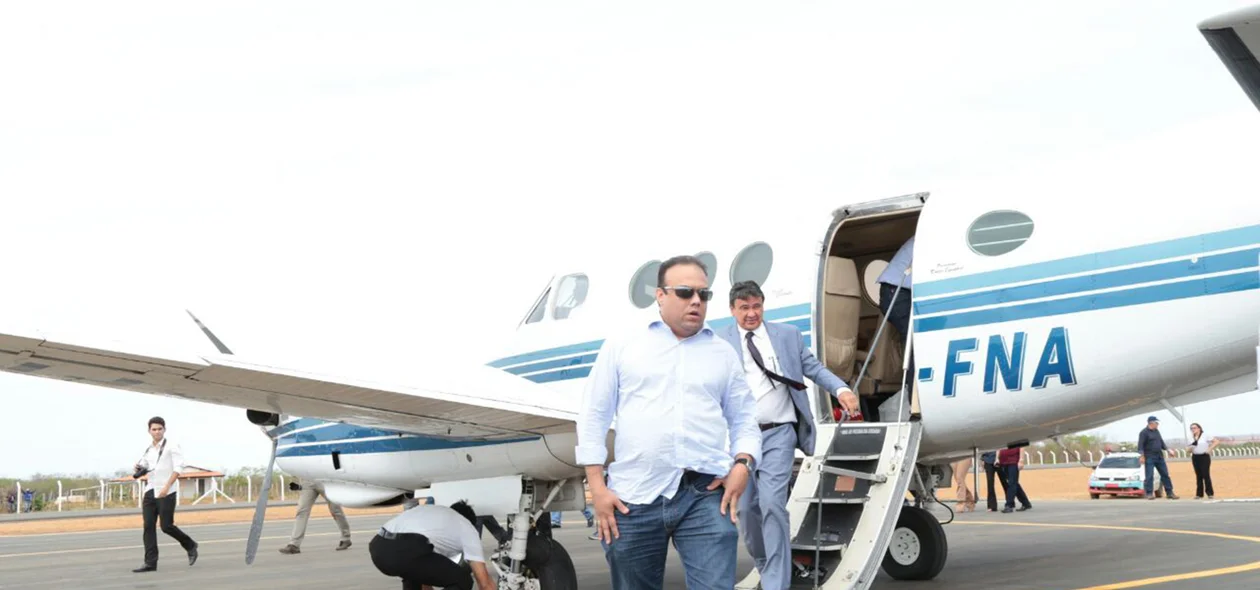 Governador Wellington Dias inaugura aeroporto 