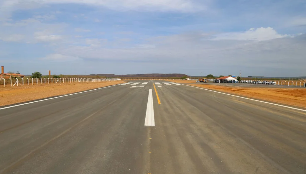 Pista do aeroporto de São João do Piauí 